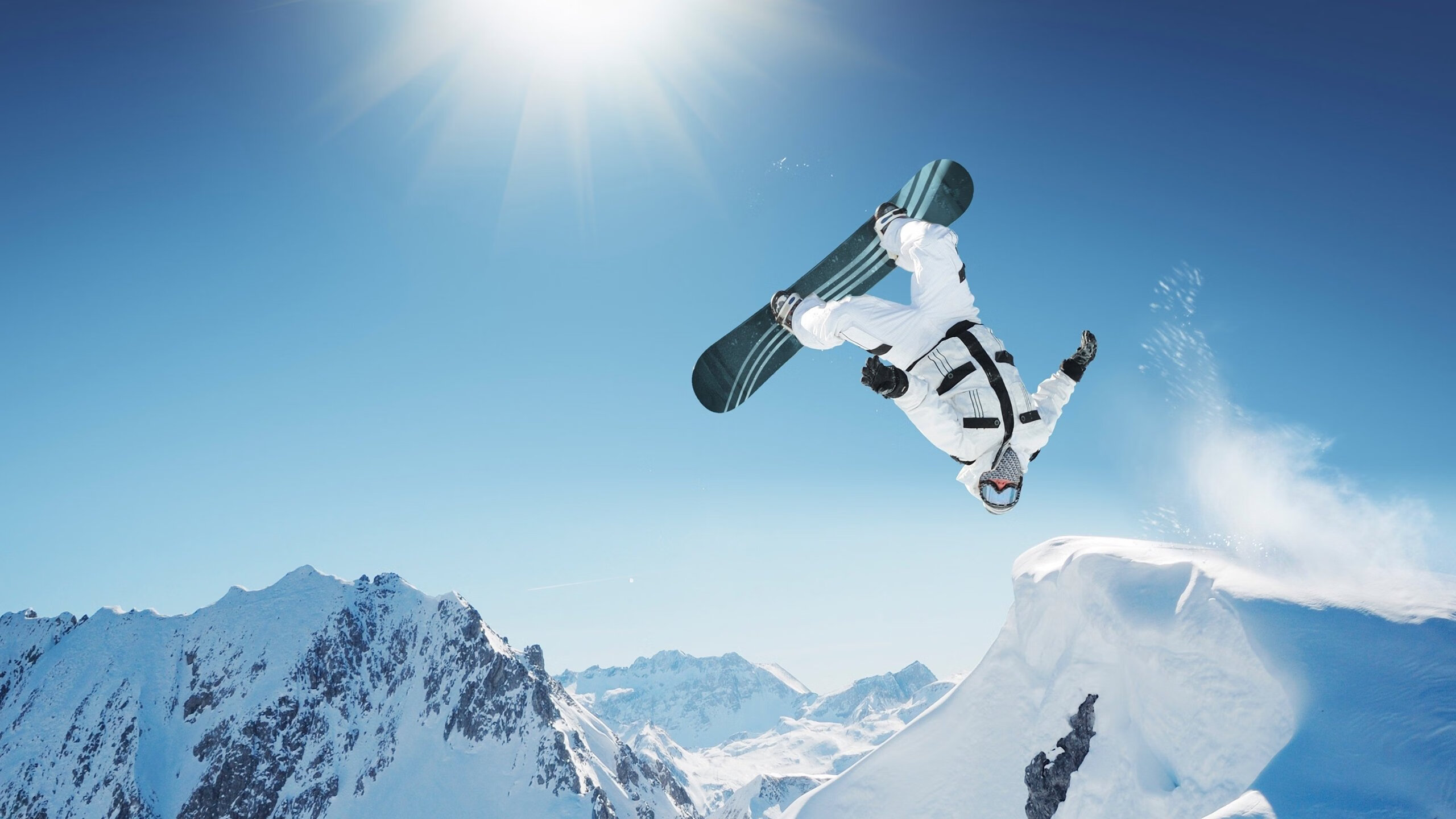 唐纳德·高尔展现强大进攻能力,成为袋鼠队的致命武器,唐纳德古尔德