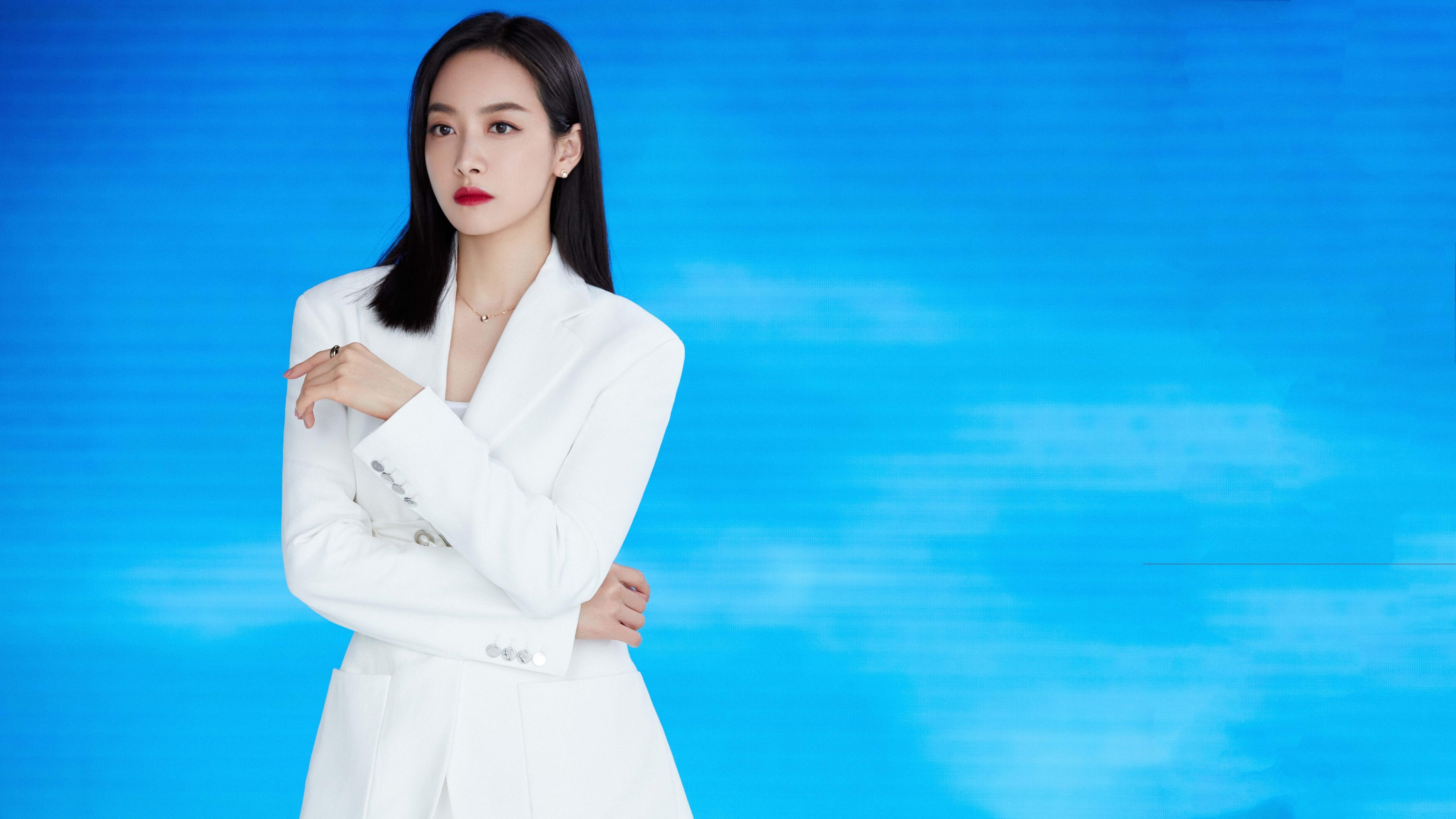 国王主帅专注培养年轻球员对比赛阅读能力,国王球队队员