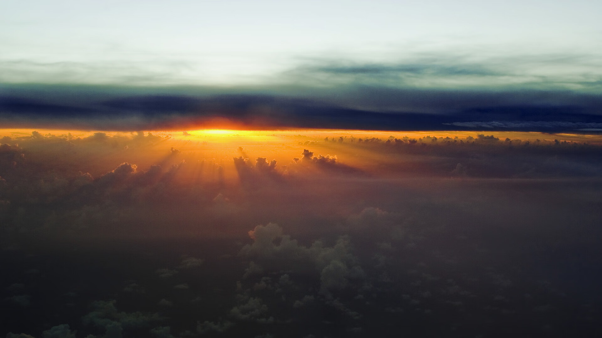 奇库诺娃200米蛙泳决赛强势冲刺抢眼