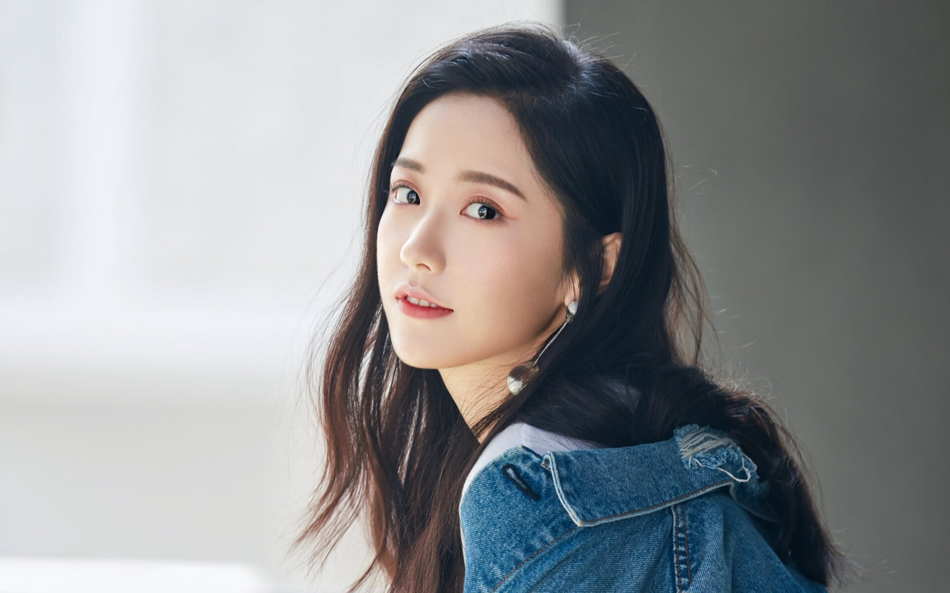 华体会app安装-李冰洁对决奥卡拉汉 全程紧咬不放，李冰洁奥运会参赛项目