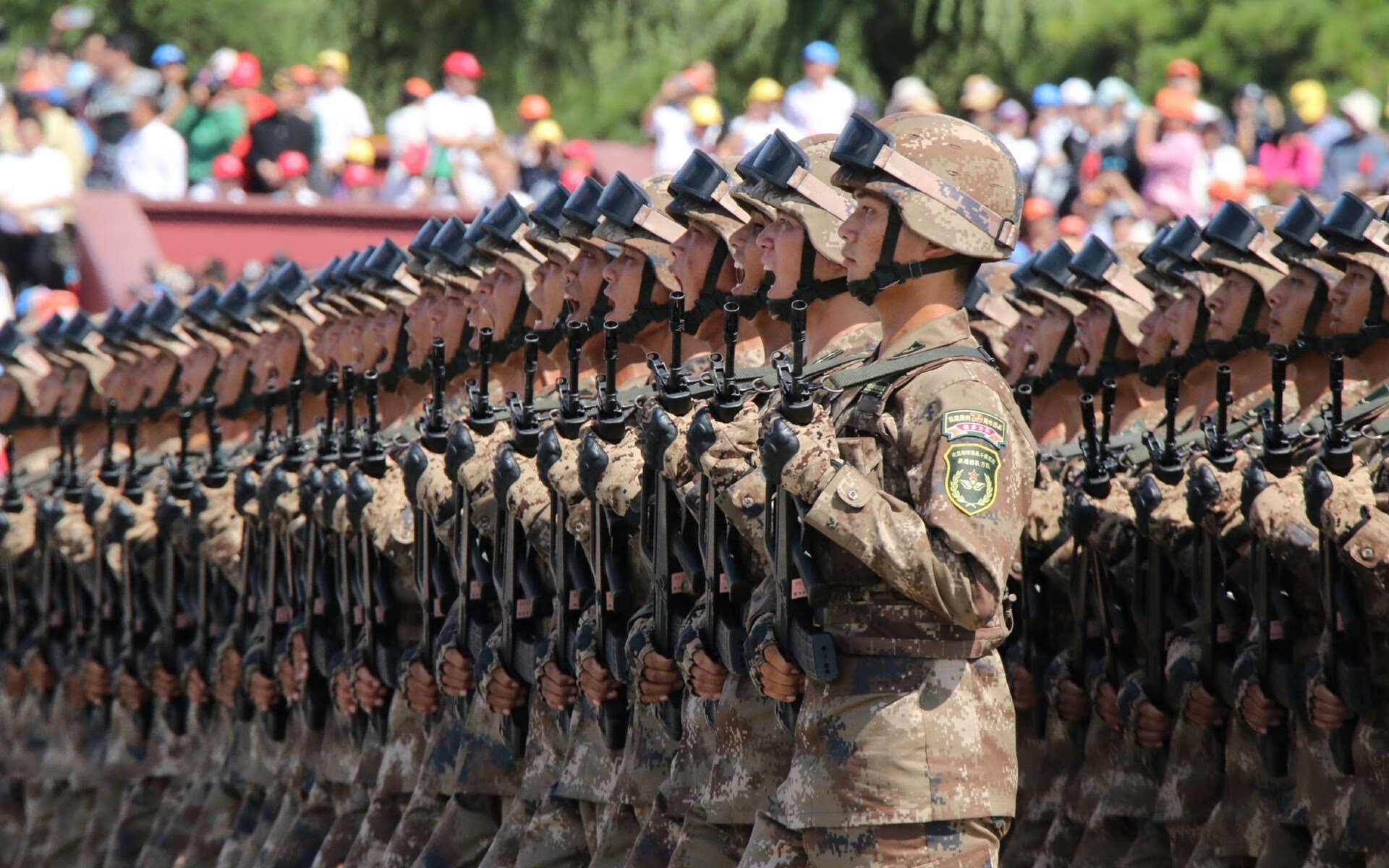 线上足球夏令营火热开启,打破地域限制促进全民参与,足球夏令营wbf